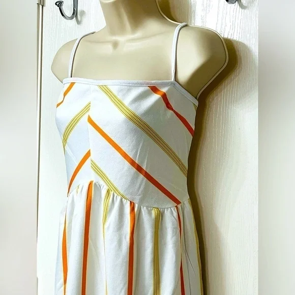 🟢 Unbranded White Sundress with Orange Stripes - Picture 3 of 9